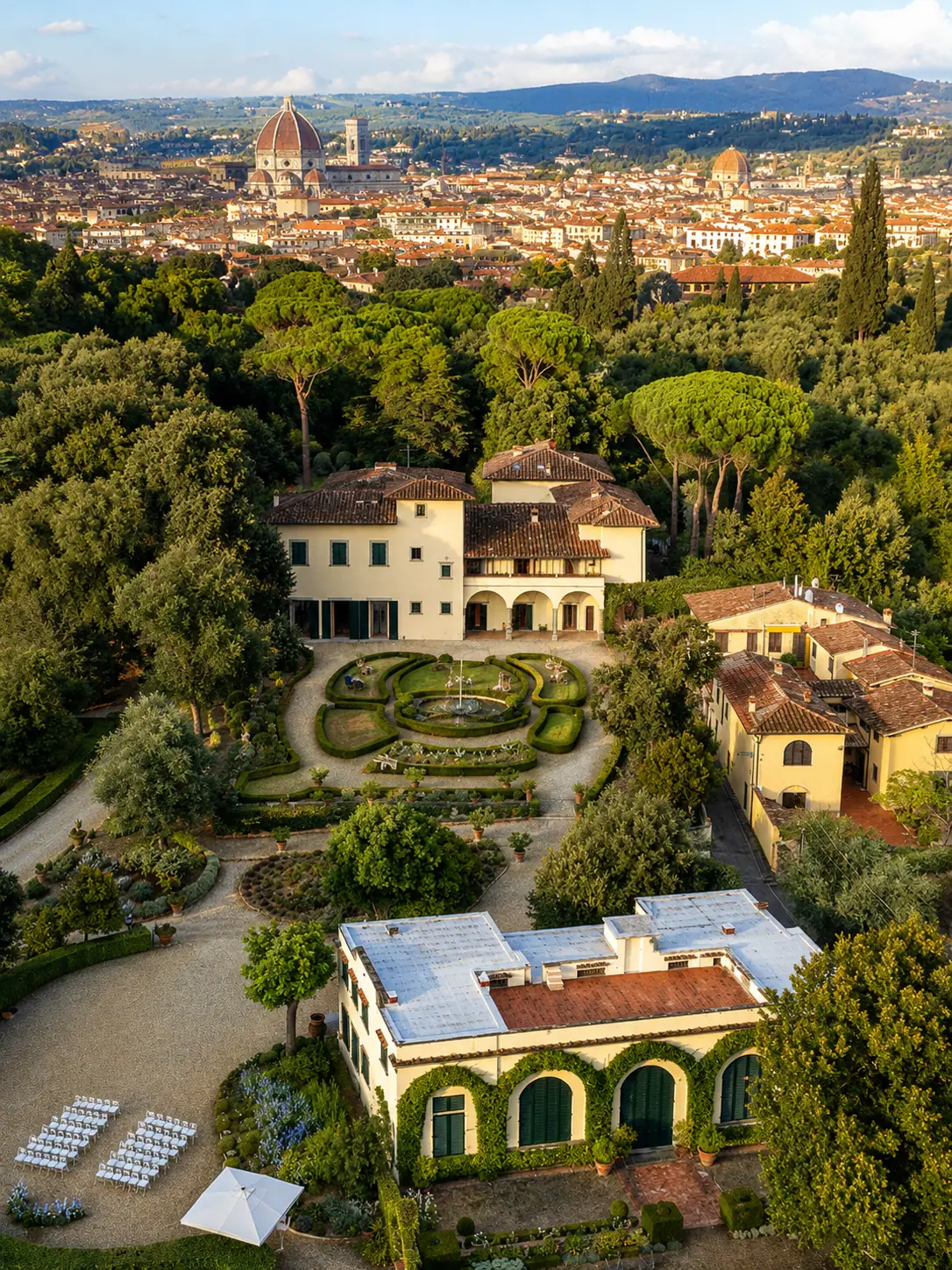 La villa e il giardino dall'alto